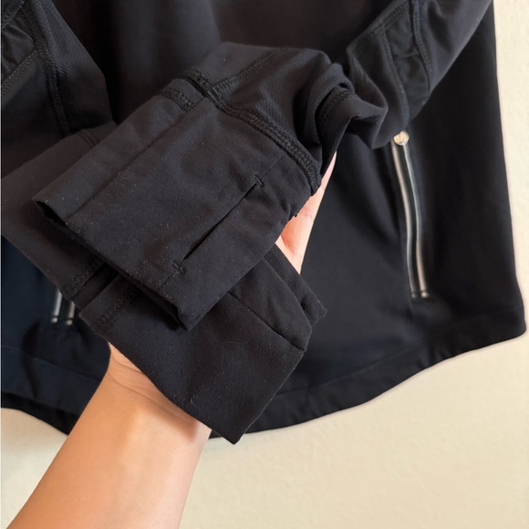 Lululemon asymmetrical quarter zip jacket Run Reflect Pullover Sz 12 - Picture 9 of 15
